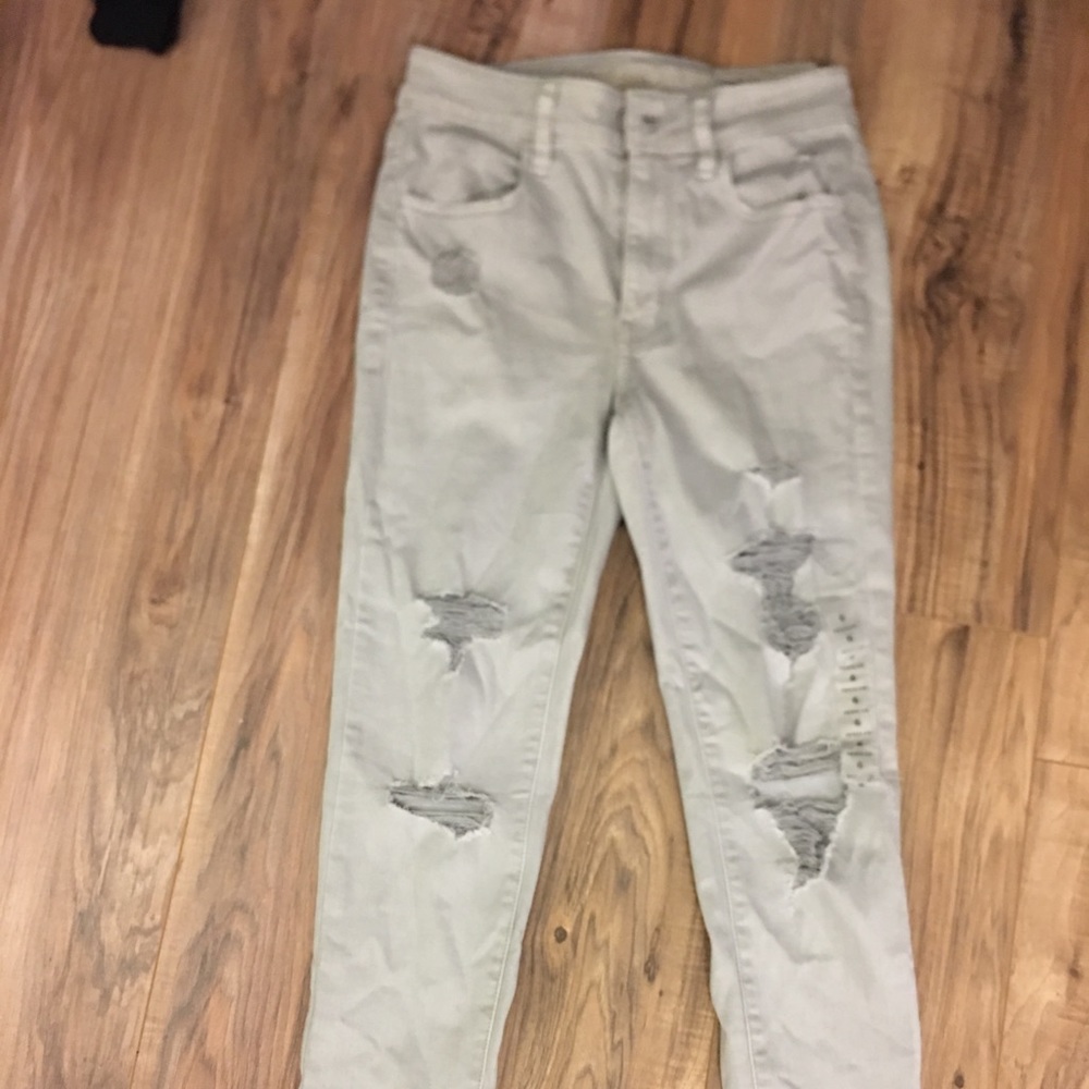 high-waisted American Eagle Jeans